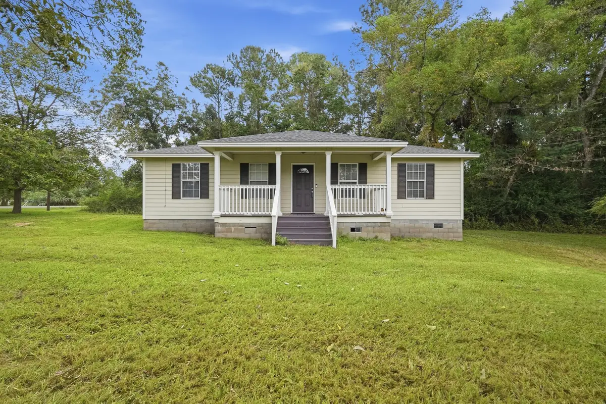 3894 Sunnyside Avenue, Laurel Hill, FL 32567 - #1