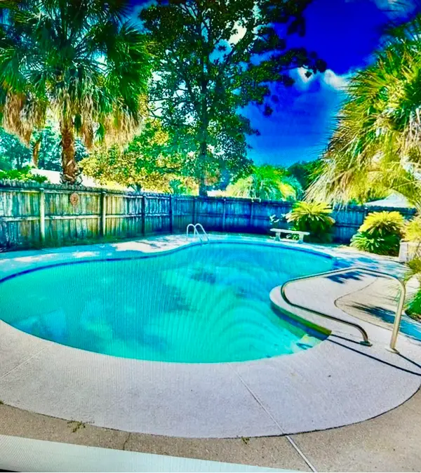 510 Cheshire Avenue, Fort Walton Beach, FL 32547