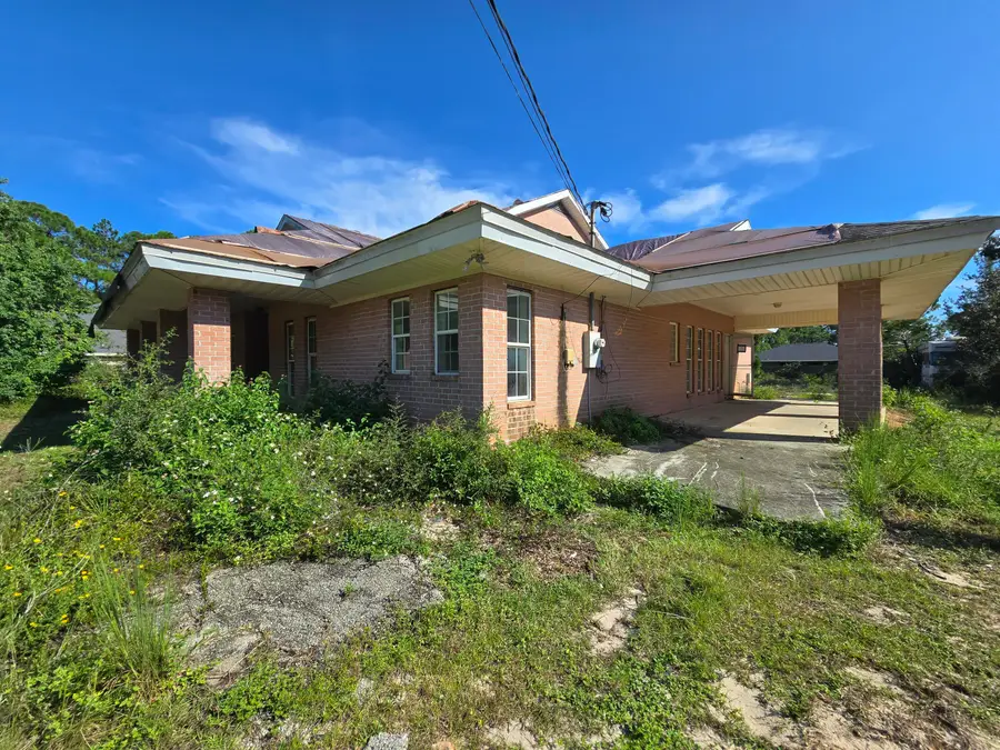 8261 Pamplona Street, Navarre, FL 32566 - #3