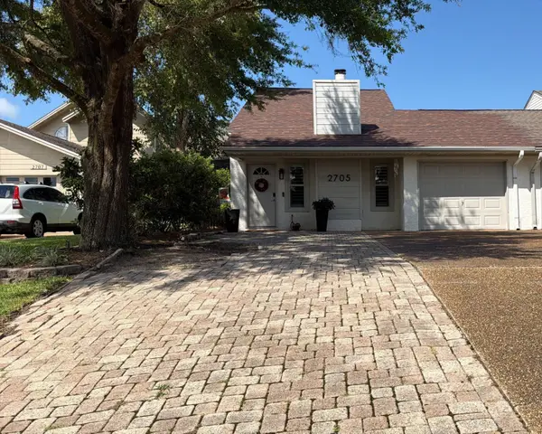 2705 Country Club Drive, Lynn Haven, FL 32444
