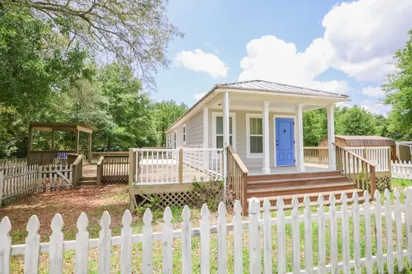 147 Caswell Branch Road, Freeport, FL 32439