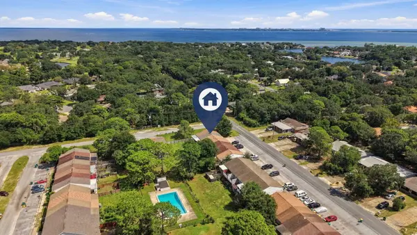 145 4th Avenue #B2, Shalimar, FL 32579