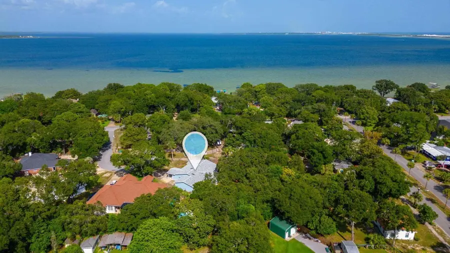 6 NE Bay Court, Fort Walton Beach, FL 32548 - #3