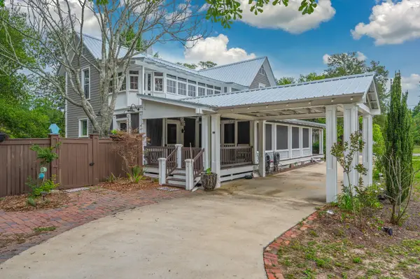 54 Plateau Avenue, DeFuniak Springs, FL 32435