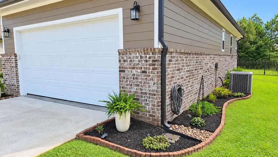 38 Oaktree Boulevard, Freeport, FL 32439 - #2