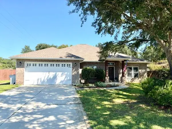 8110 Fourth Street, Navarre, FL 32566