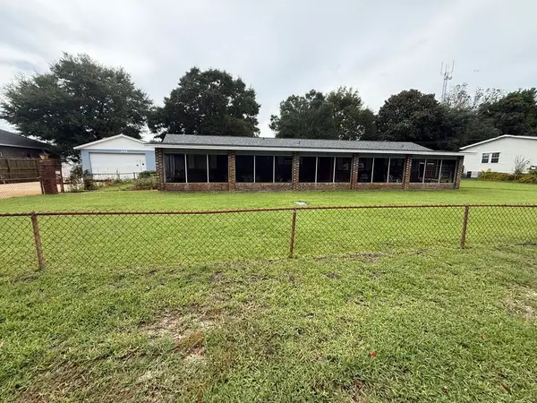 494 Aleta Avenue, Mary Esther, FL 32569