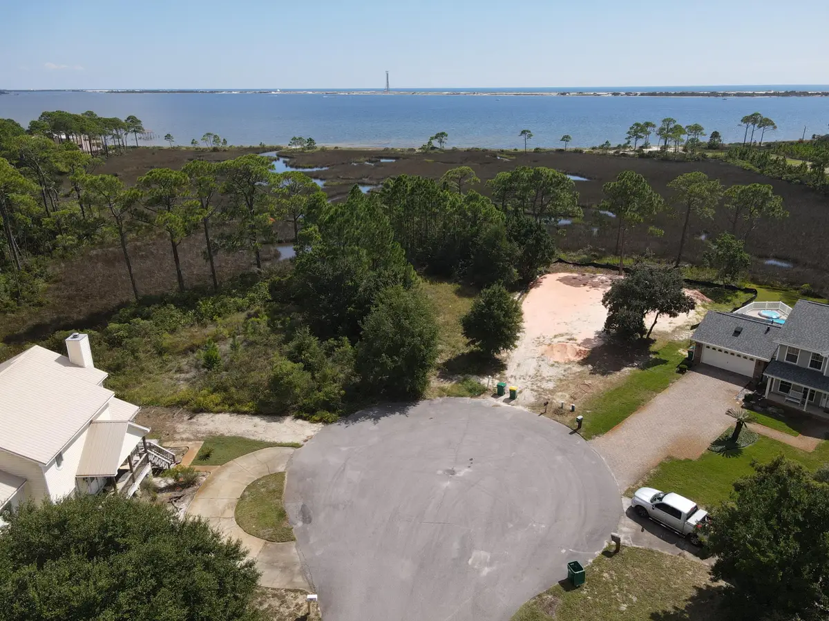 413 Emerald Court, Mary Esther, FL 32569 - #1