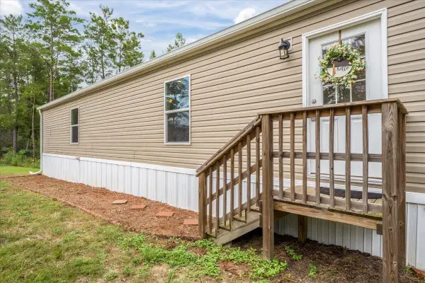 42 E Bluebottle Court, DeFuniak Springs, FL 32433