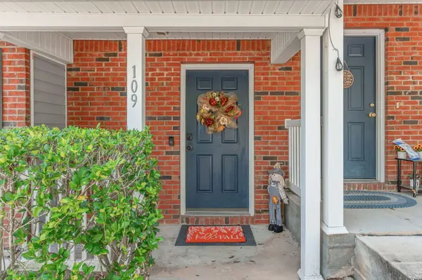 109 Swaying Pine Court, Crestview, FL 32539
