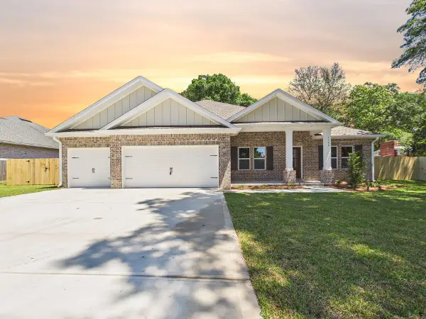 1513 Hickory Street, Niceville, FL 32578