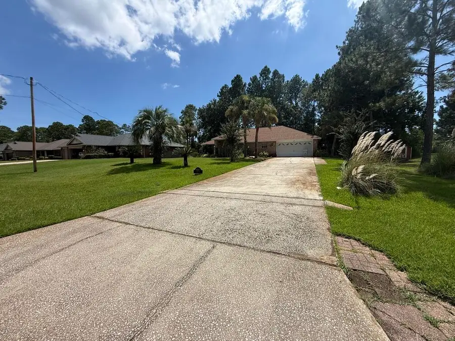 6607 Leisure Street, Navarre, FL 32566 - #2