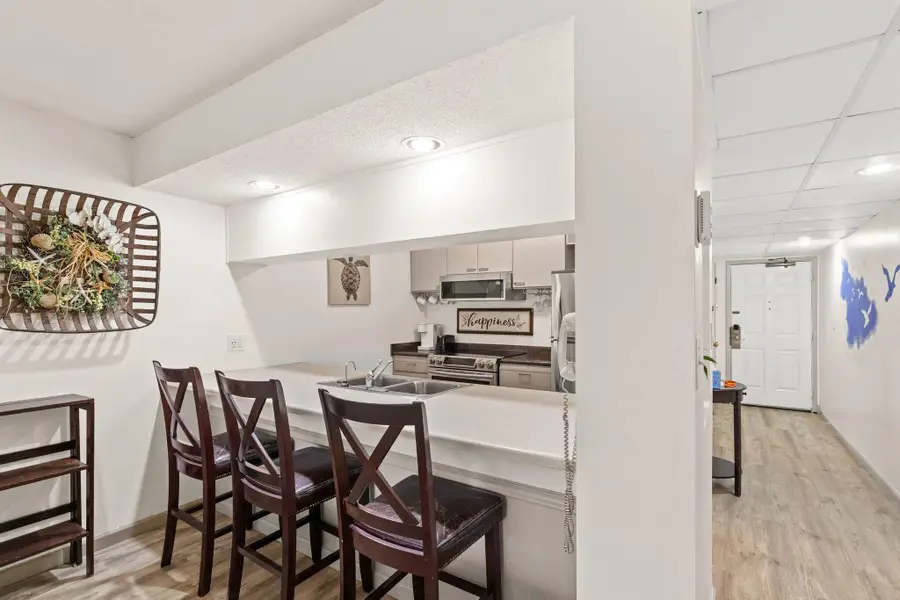 520 N Richard Jackson Boulevard #UNIT 112, Panama City Beach, FL 32407 - #3