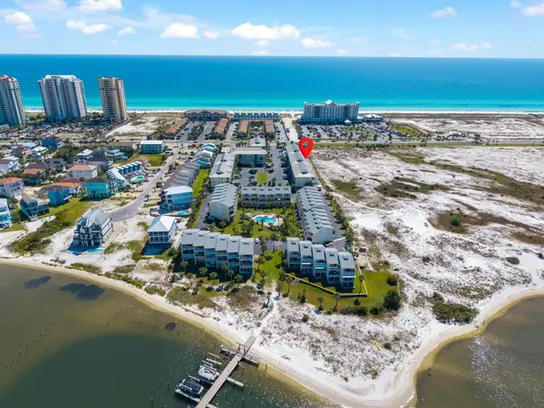 8436 Gulf Boulevard #UNIT 334, Navarre, FL 32566