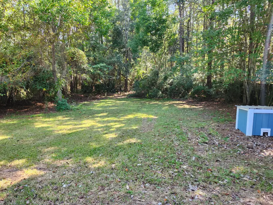 176 Country Manor Road, Defuniak Springs, FL 32435 - #3