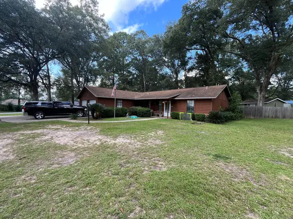 6021 W Dogwood Drive, Crestview, FL 32536