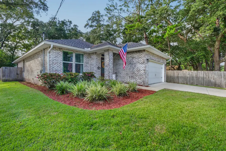 217 Fir Avenue, Niceville, FL 32578 - #3
