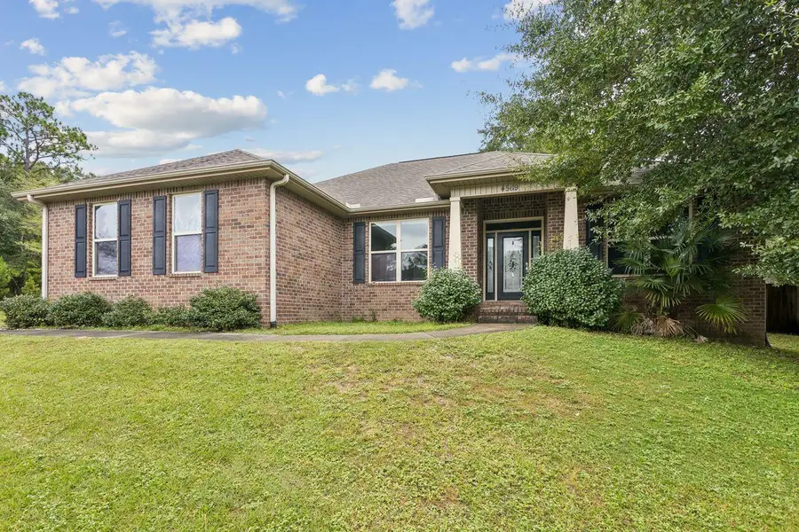 4569 Hermosa Road, Crestview, FL 32539 - #2