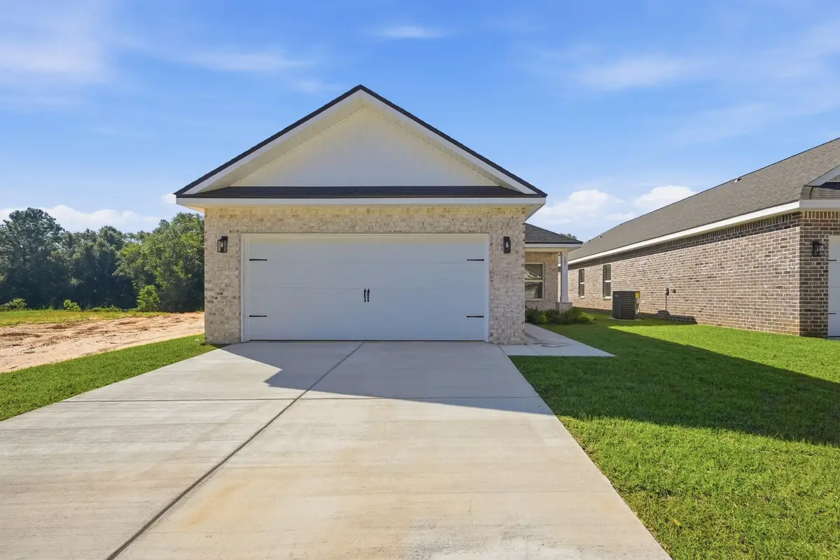 105 Horizon Way, Crestview, FL 32539 - #1
