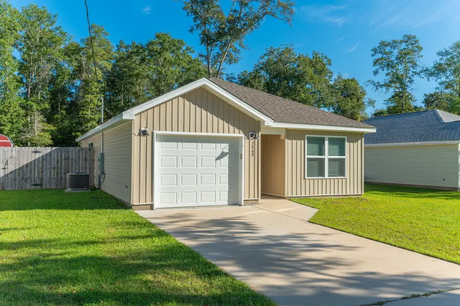 3869 Second Avenue, Laurel Hill, FL 32567 - #2
