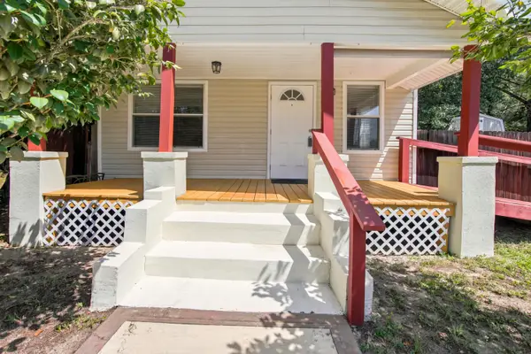 120 N Davis Lane, DeFuniak Springs, FL 32433