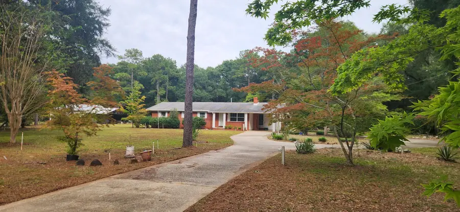 5457 Fairchild Road, Crestview, FL 32539 - #2