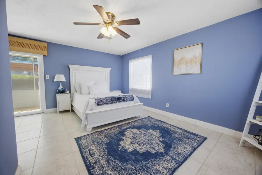 104 SW Cedar Avenue, Fort Walton Beach, FL 32548 - #3