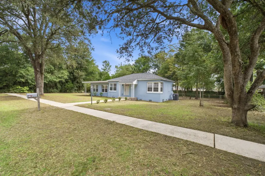 188 Georgia Street, Crestview, FL 32536 - #2