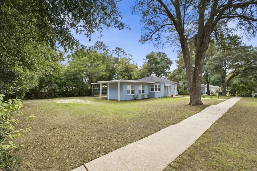 188 Georgia Street, Crestview, FL 32536 - #3