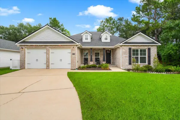 5779 Dunbar Circle, Milton, FL 32583
