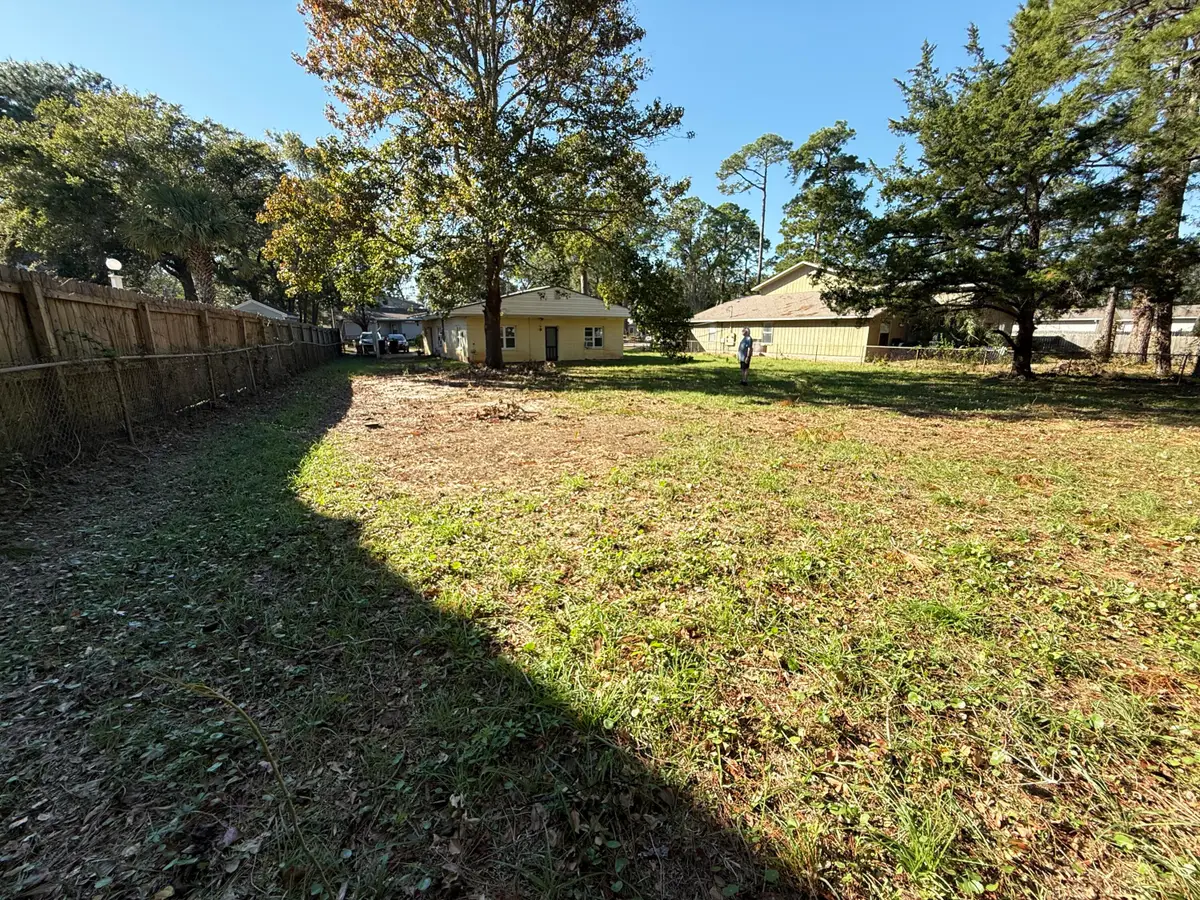 27 SE Park Circle, Fort Walton Beach, FL 32548 - #1