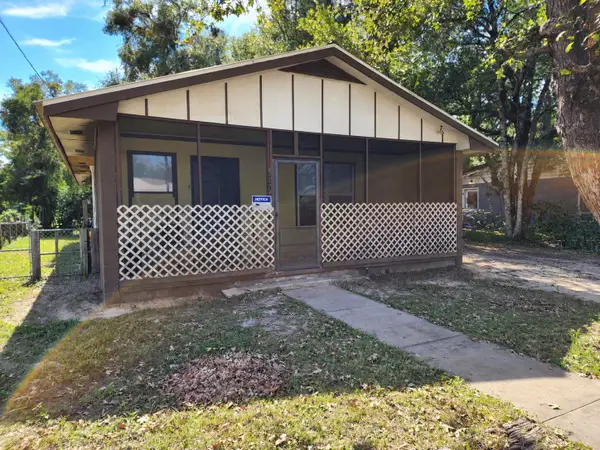 623 W Griffith Avenue, Crestview, FL 32536
