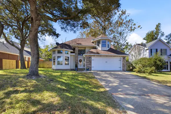 1702 Dellmont Cove, Niceville, FL 32578