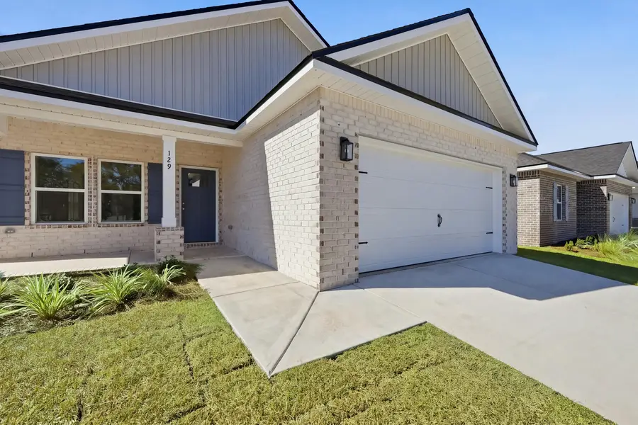 129 Spooner Street, Defuniak Springs, FL 32433 - #3