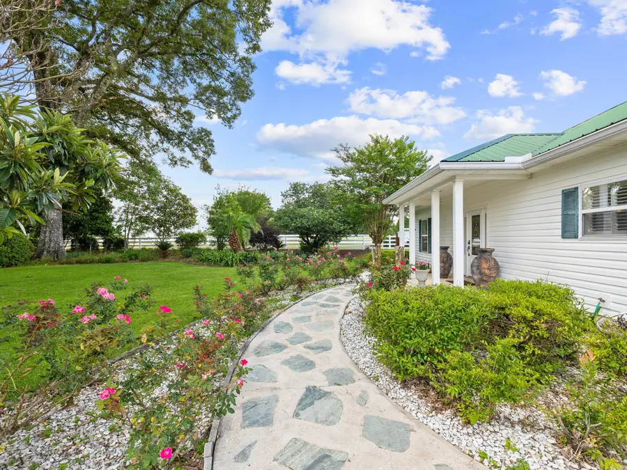 5676 W State Highway 2, Defuniak Springs, FL 32433 - Image #3