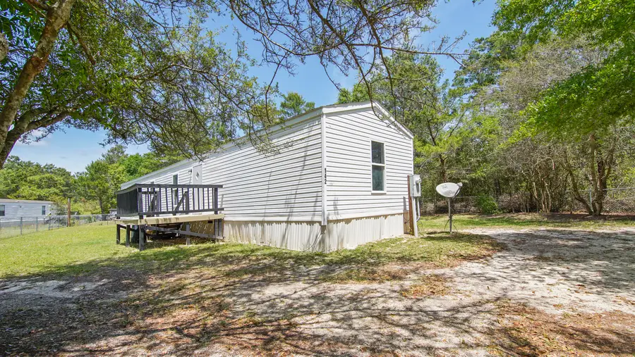 142 Snapdragon Street, Defuniak Springs, FL 32433 - #3