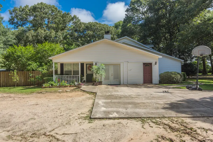 5740 N Highway 85, Crestview, FL 32536 - Image #2