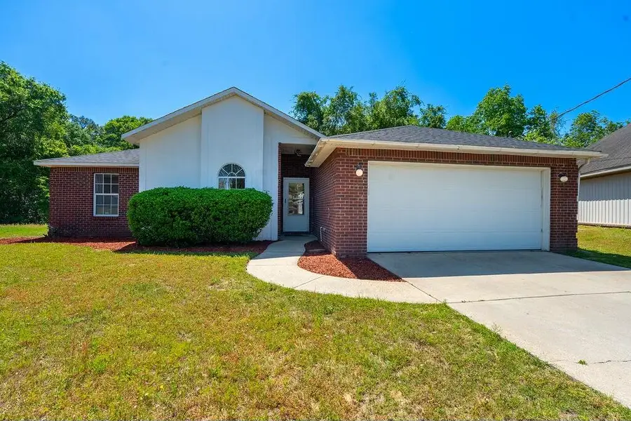 214 Southgate Drive, Crestview, FL 32539 - Image #2