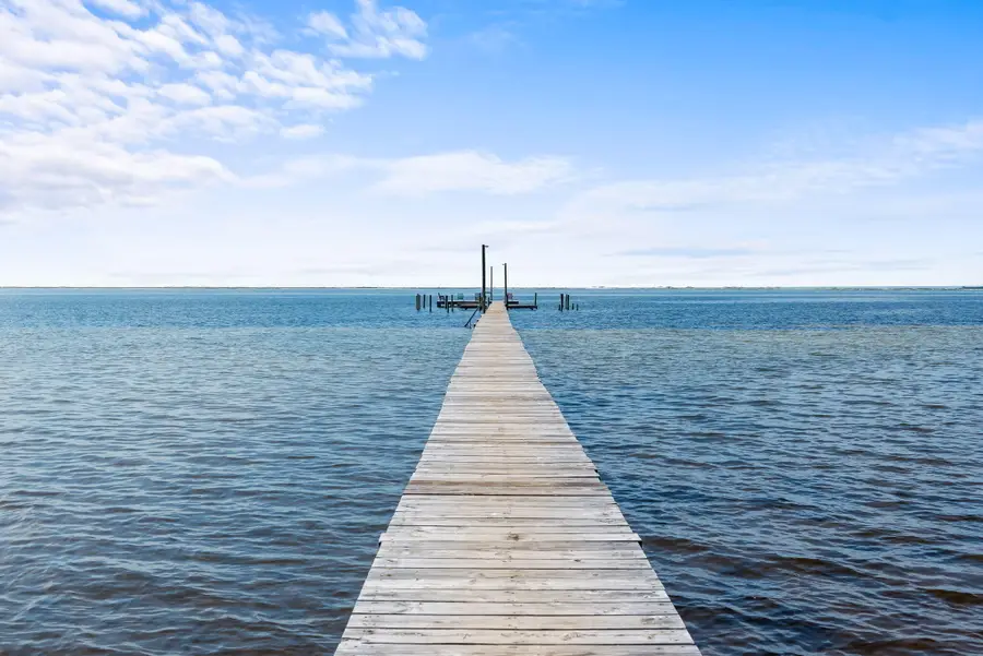 1564 Sunny Oak Street, Gulf Breeze, FL 32563 - Image #2