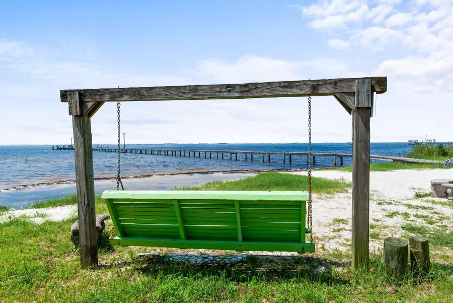 1560 Sunny Oak Street, Gulf Breeze, FL 32563 - Image #2