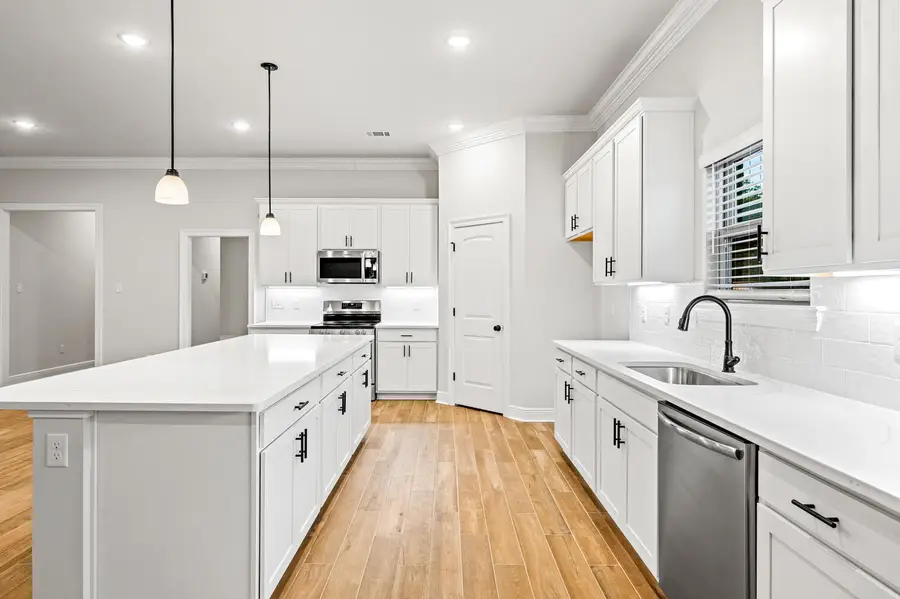 232 W Tweet Street, Freeport, FL 32439 - Image #3