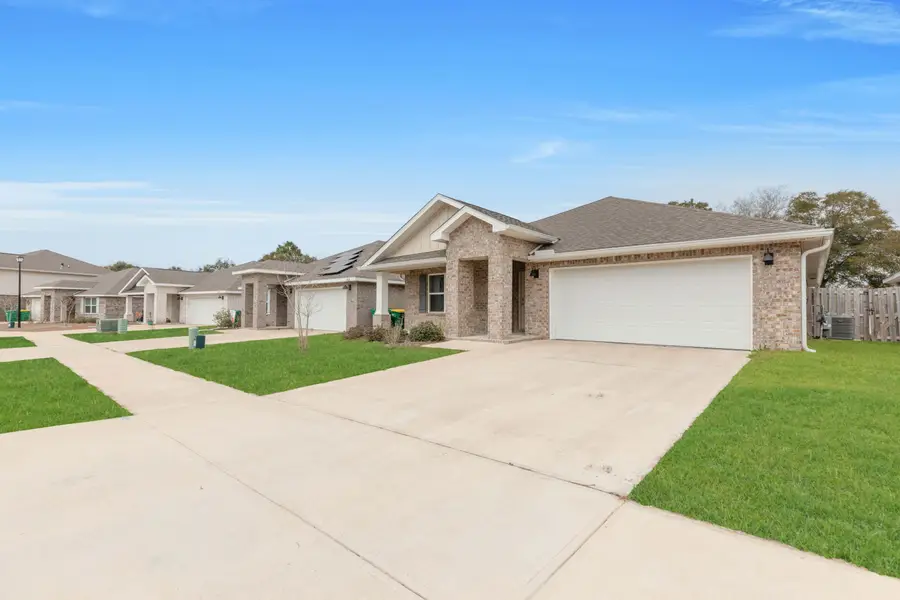 4628 Honor Guard Way, Crestview, FL 32539 - Image #2