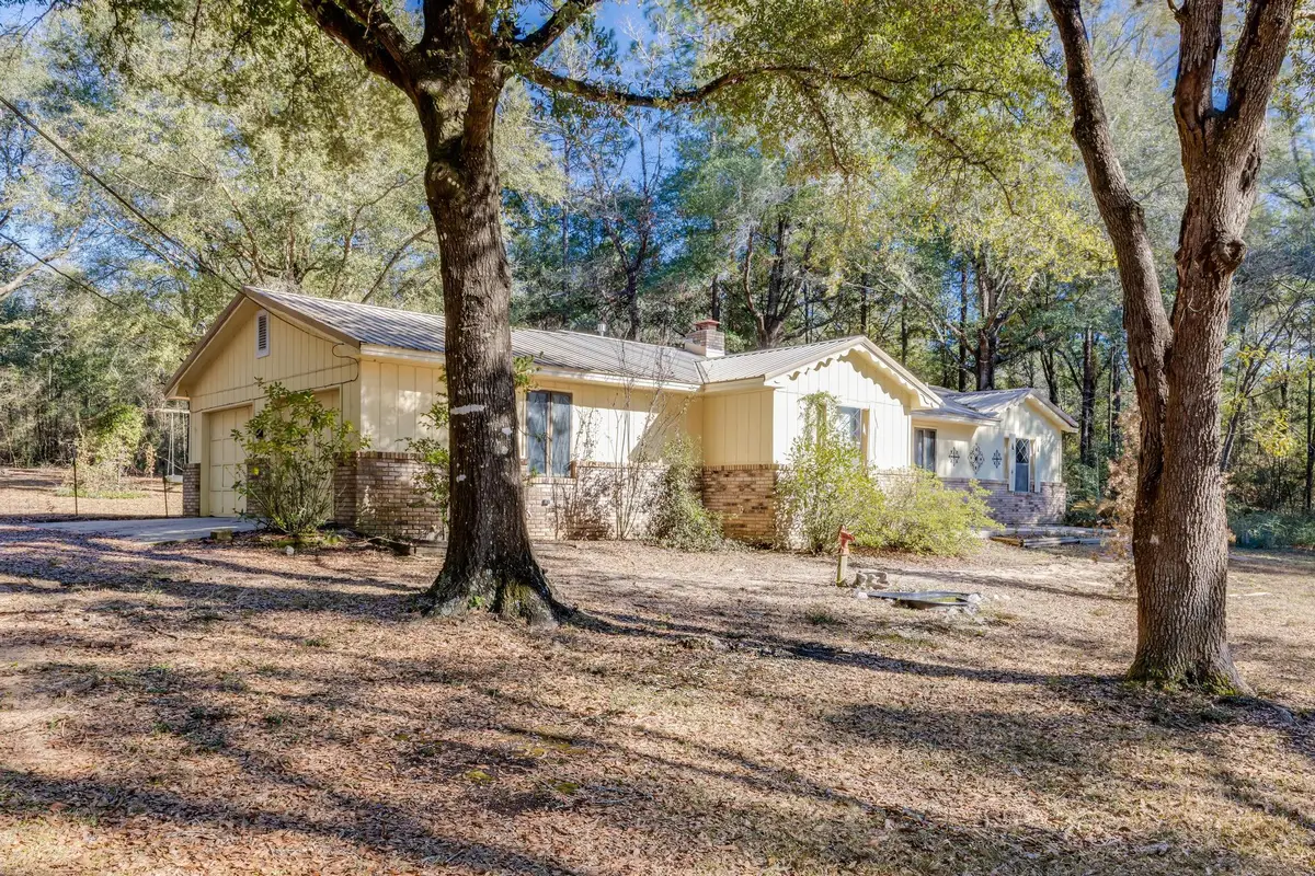 6359 Shangri La Road, Crestview, FL 32539 - Image #1