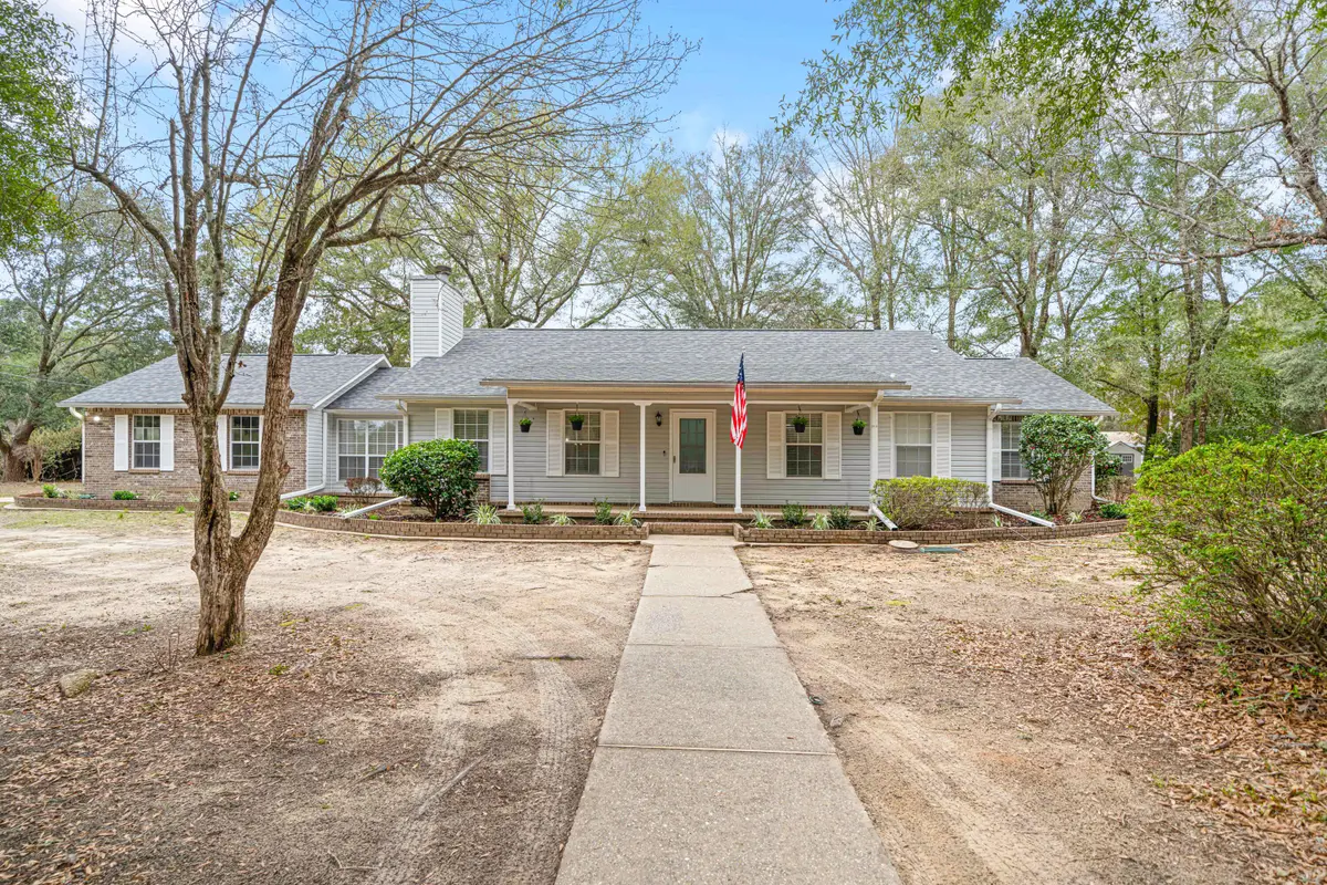 6004 Donald Guy Road, Crestview, FL 32539 - Image #1