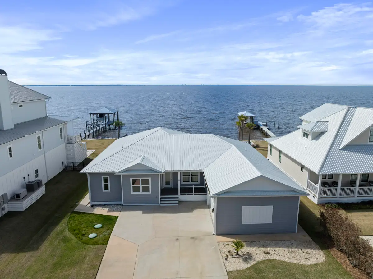 10 S Sunset Harbour, Freeport, FL 32439 - Image #1