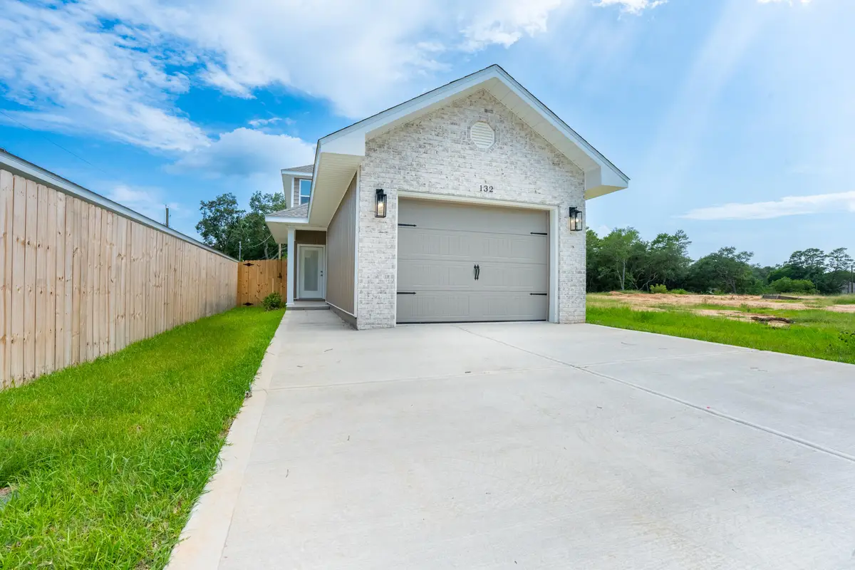 110 2nd Avenue, Shalimar, FL 32579 - Image #1