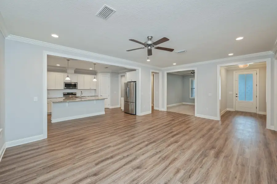 125 Perimeter Place, Freeport, FL 32439 - Image #3