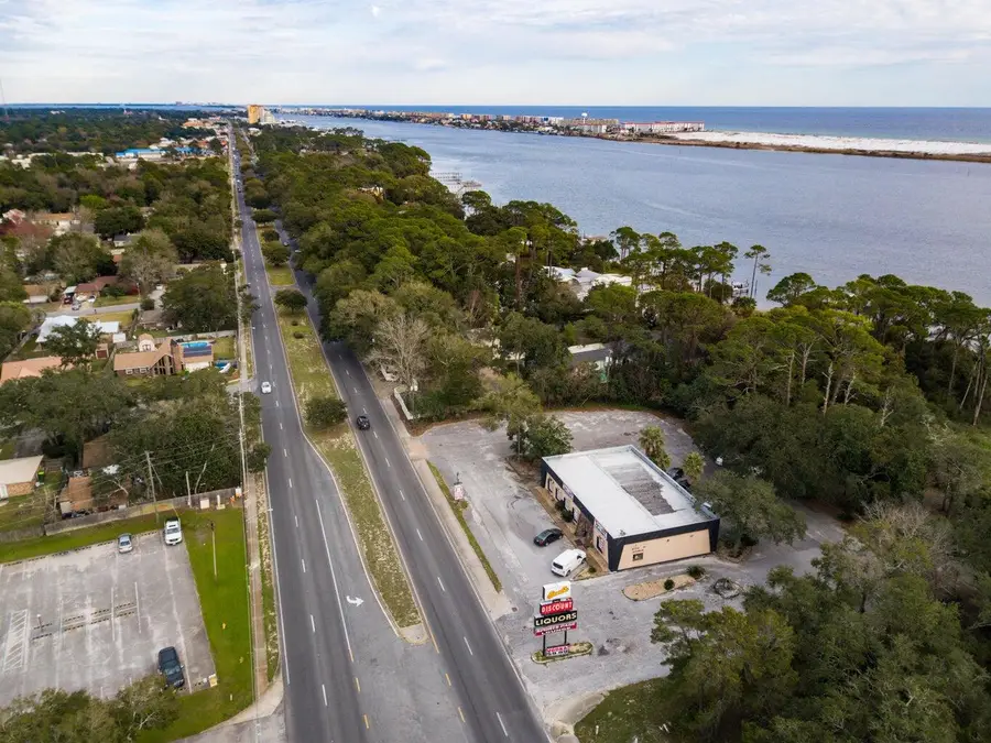 757 E Miracle Strip Parkway Parkway, Mary Esther, FL 32569 - Image #2