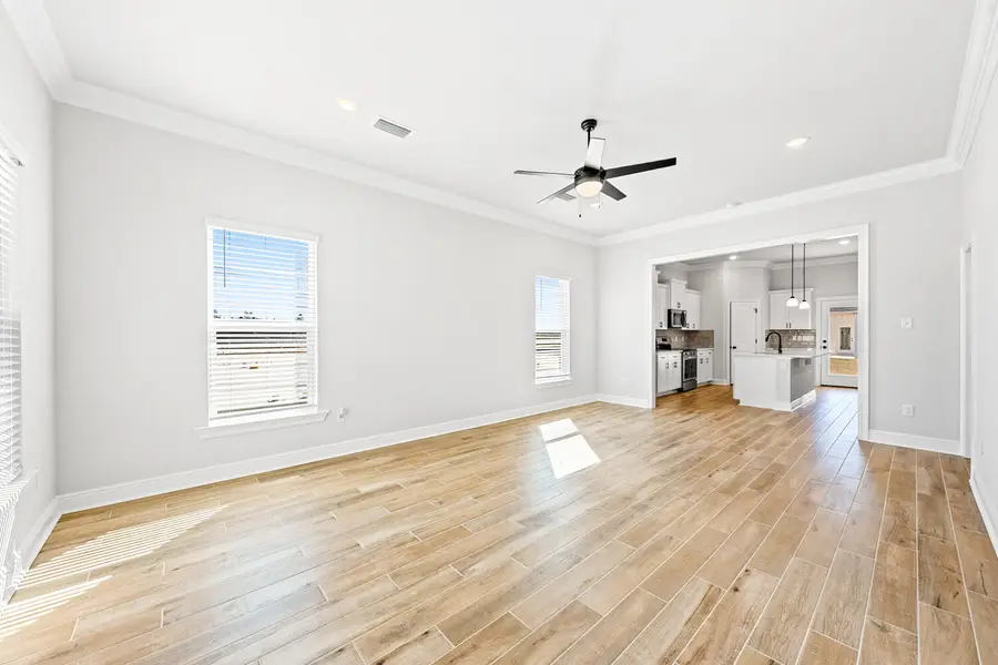 65 Butterfly Bend, Freeport, FL 32439 - Image #2