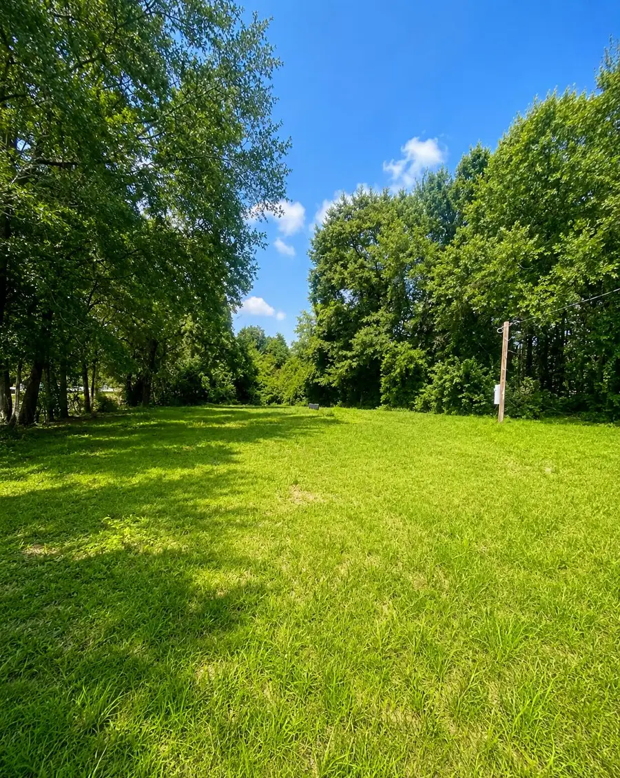 296 S Wilson Street, Crestview, FL 32536 - #2